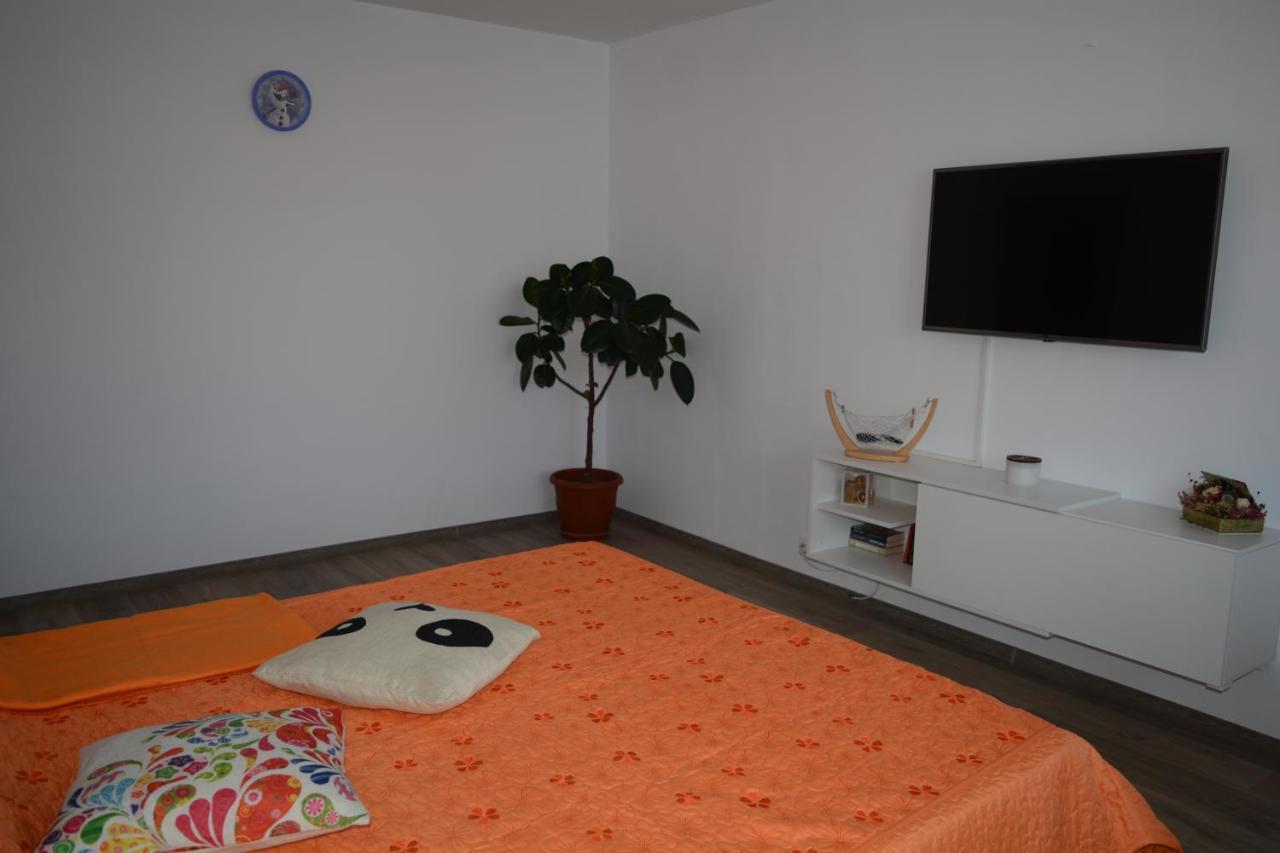 Apartament Spatios In Braszów Zewnętrze zdjęcie